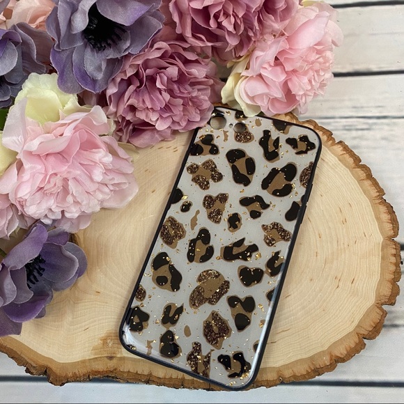 Gorgeous Leopard iPhone Case with Glitter - Picture 4 of 10